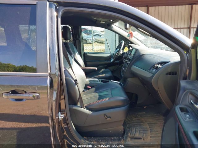 Photo 4 VIN: 2C4RDGEG8JR285094 - DODGE GRAND CARAVAN 