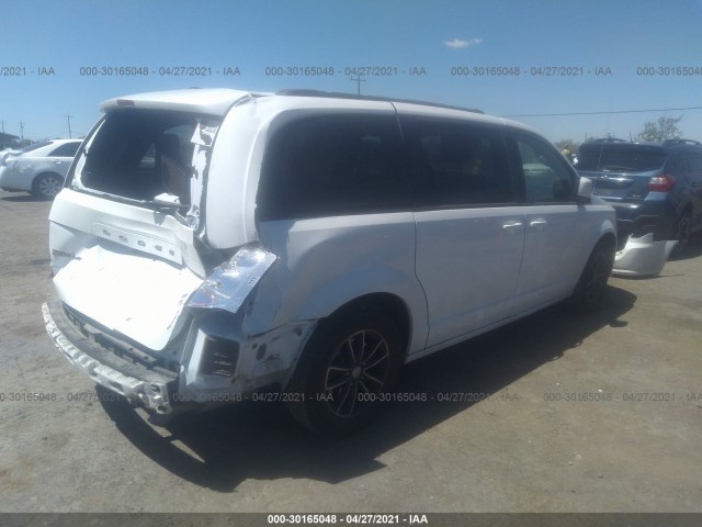 Photo 3 VIN: 2C4RDGEG8JR334925 - DODGE GRAND CARAVAN 