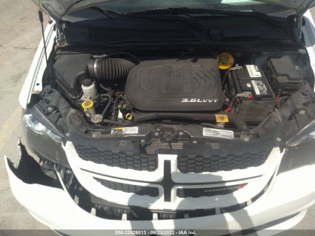 Photo 9 VIN: 2C4RDGEG8JR337002 - DODGE GRAND CARAVAN 