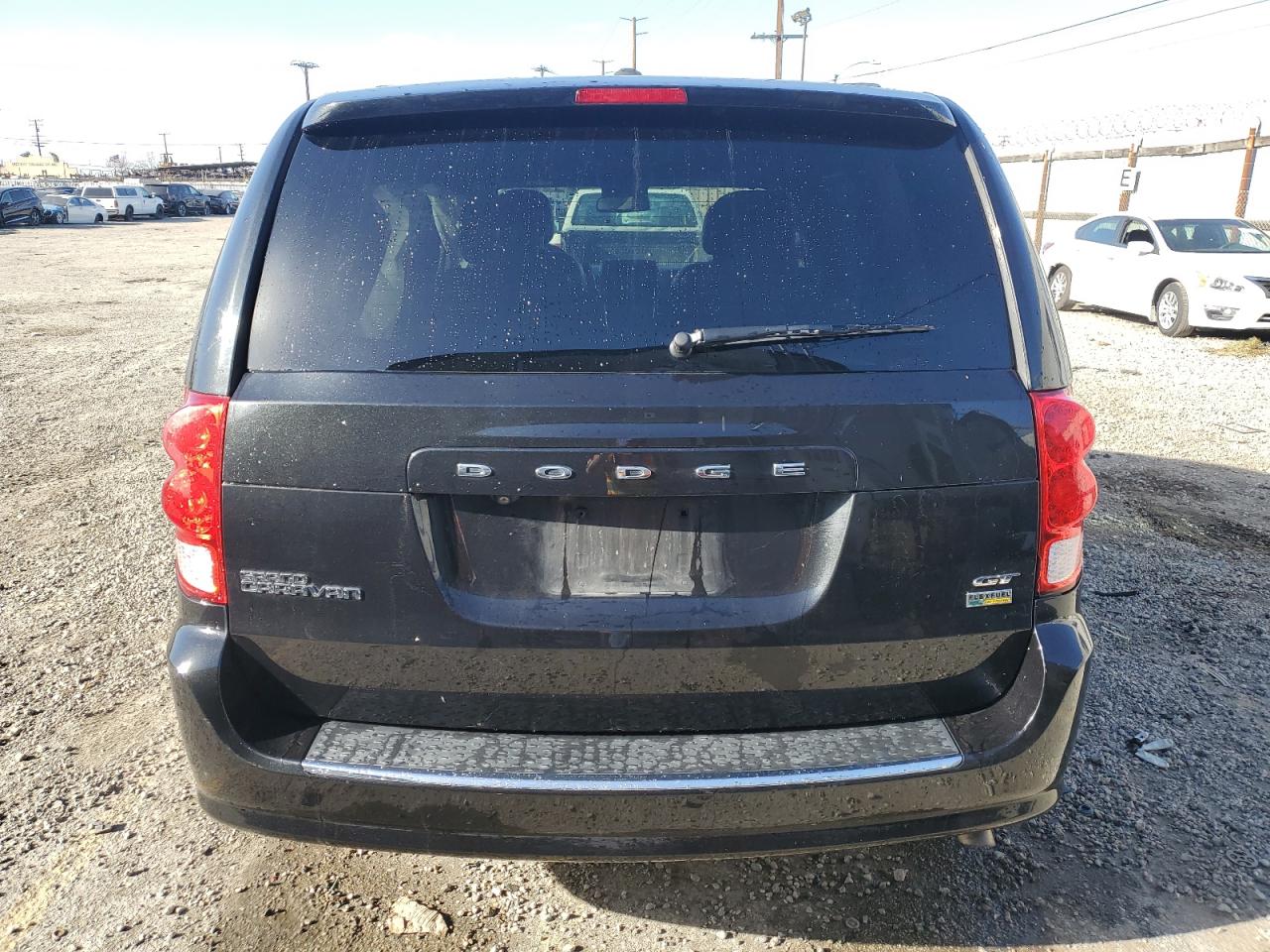 Photo 5 VIN: 2C4RDGEG8KR595148 - DODGE CARAVAN 