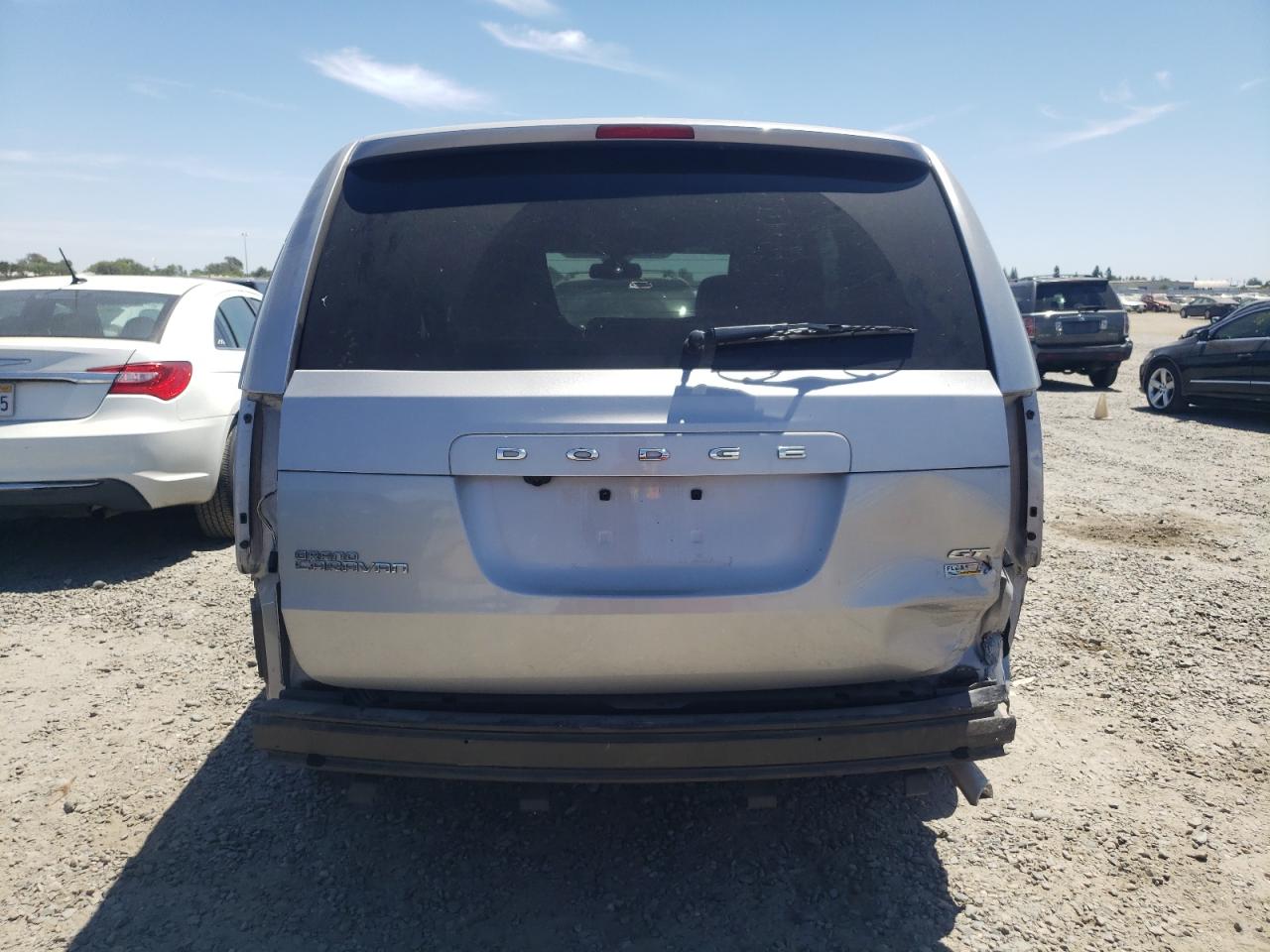 Photo 5 VIN: 2C4RDGEG8KR747994 - DODGE CARAVAN 