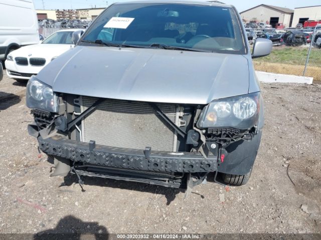 Photo 5 VIN: 2C4RDGEG9FR704643 - DODGE GRAND CARAVAN 