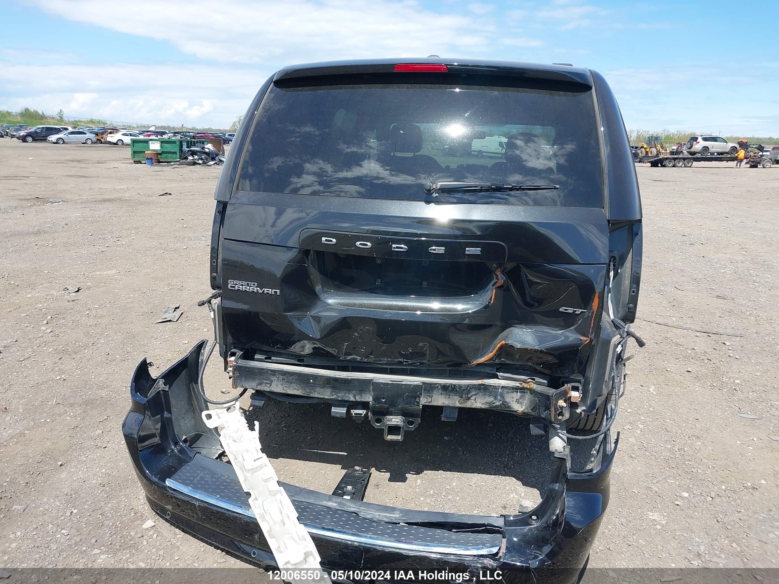 Photo 16 VIN: 2C4RDGEG9HR662641 - DODGE CARAVAN 