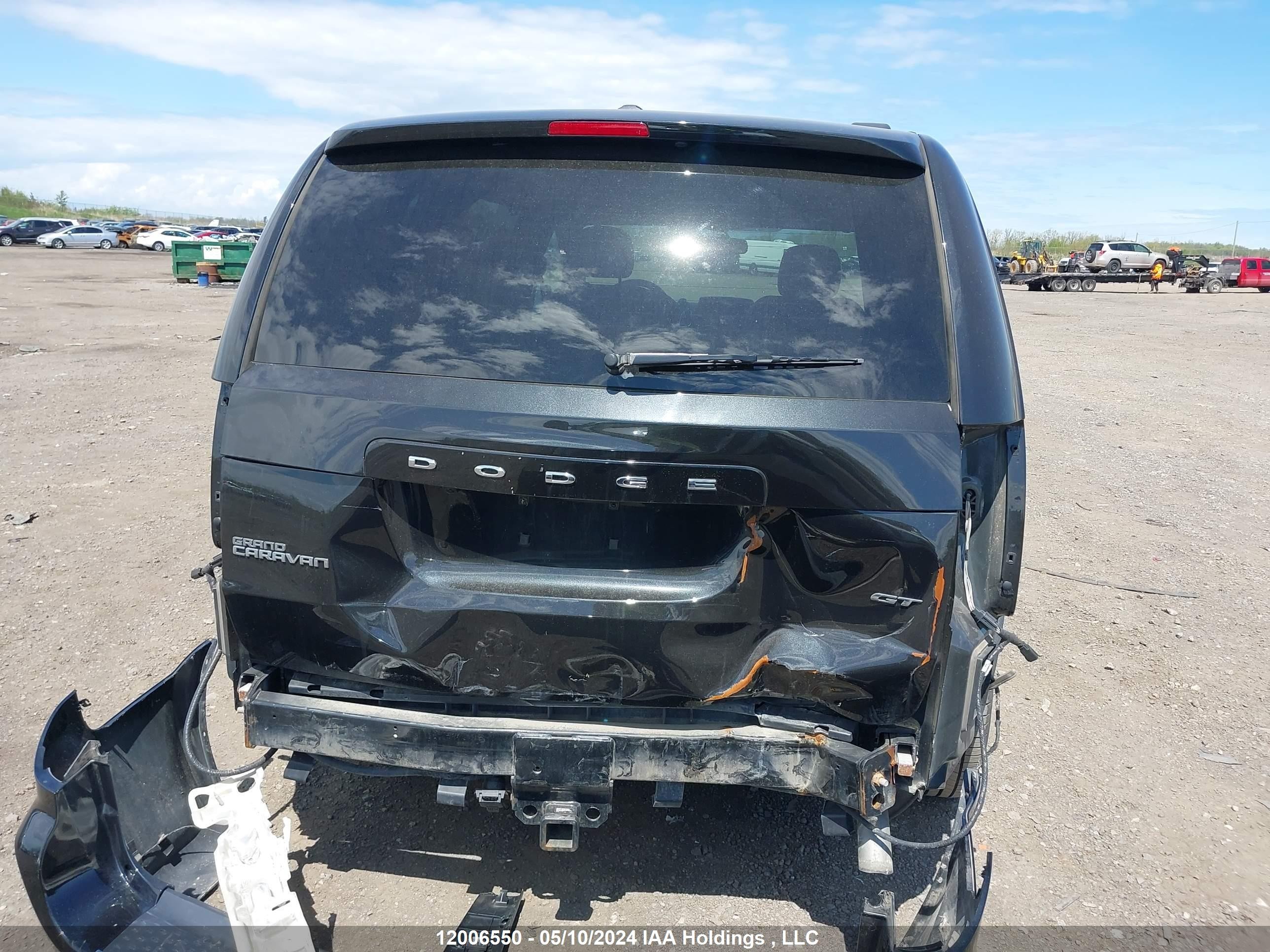 Photo 5 VIN: 2C4RDGEG9HR662641 - DODGE CARAVAN 