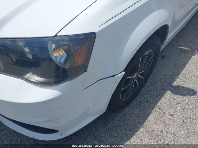 Photo 5 VIN: 2C4RDGEG9HR790197 - DODGE GRAND CARAVAN 