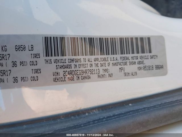 Photo 8 VIN: 2C4RDGEG9HR792113 - DODGE GRAND CARAVAN 