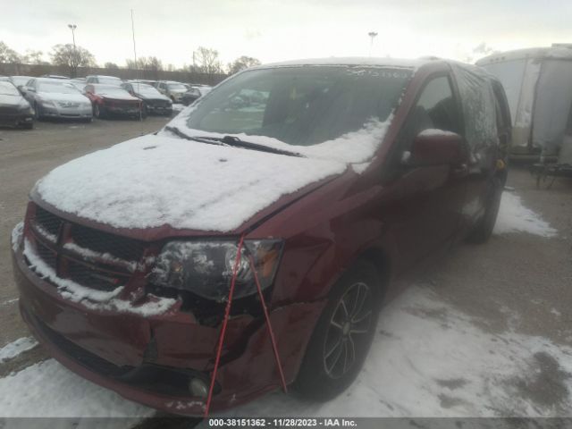 Photo 1 VIN: 2C4RDGEG9JR146530 - DODGE GRAND CARAVAN 