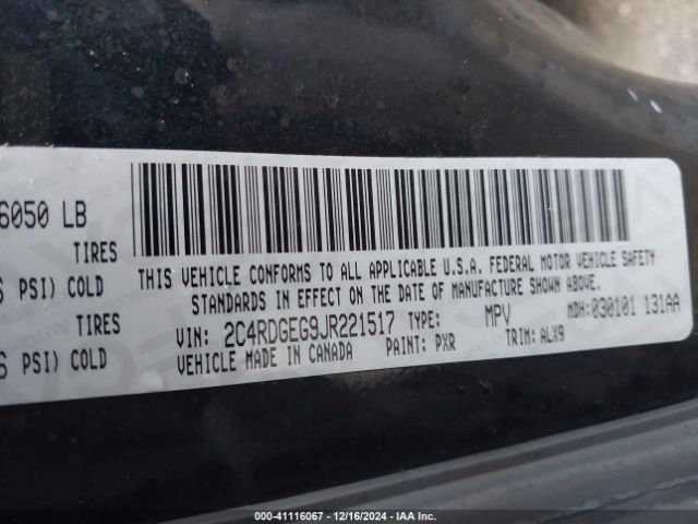 Photo 8 VIN: 2C4RDGEG9JR221517 - DODGE GRAND CARAVAN 