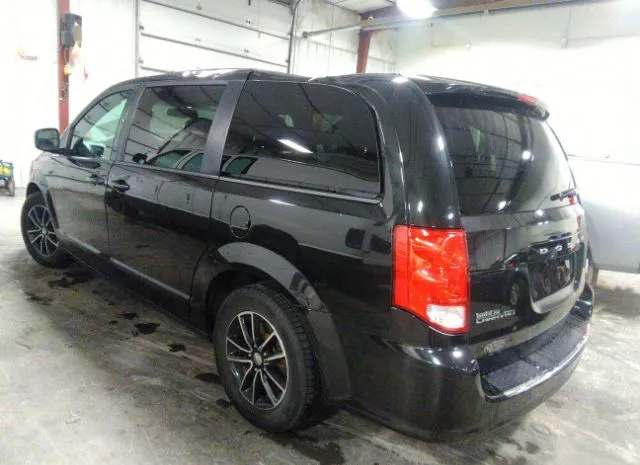 Photo 2 VIN: 2C4RDGEG9JR222408 - DODGE GRAND CARAVAN 