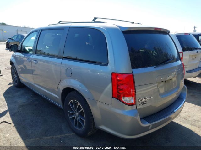 Photo 2 VIN: 2C4RDGEG9JR282138 - DODGE GRAND CARAVAN 