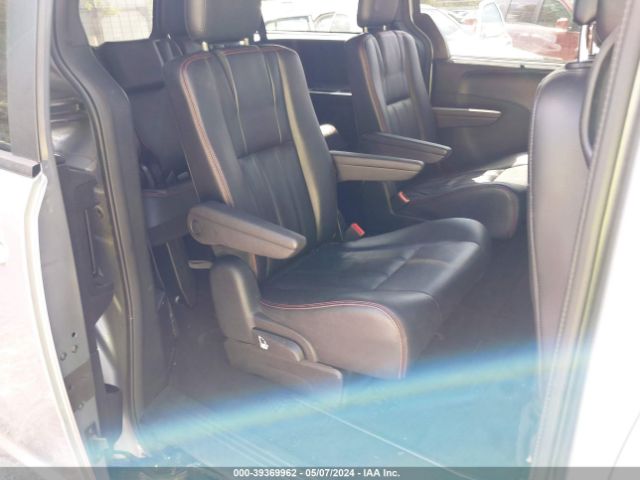 Photo 7 VIN: 2C4RDGEG9JR285332 - DODGE GRAND CARAVAN 