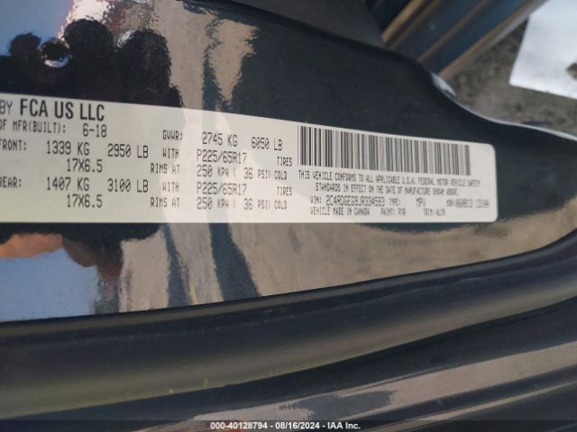 Photo 8 VIN: 2C4RDGEG9JR334593 - DODGE GRAND CARAVAN 