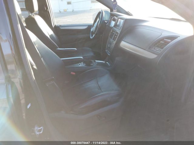 Photo 4 VIN: 2C4RDGEG9KR670360 - DODGE GRAND CARAVAN 