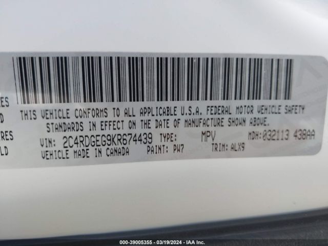 Photo 8 VIN: 2C4RDGEG9KR674439 - DODGE GRAND CARAVAN 