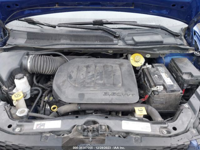 Photo 9 VIN: 2C4RDGEG9KR692178 - DODGE GRAND CARAVAN 