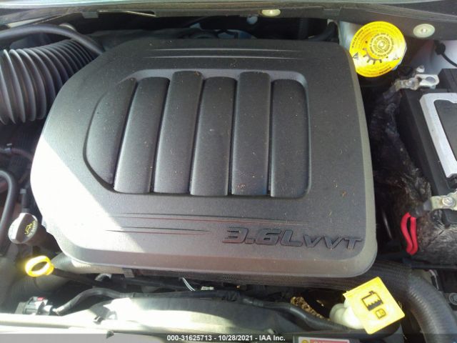 Photo 9 VIN: 2C4RDGEG9KR692245 - DODGE GRAND CARAVAN 