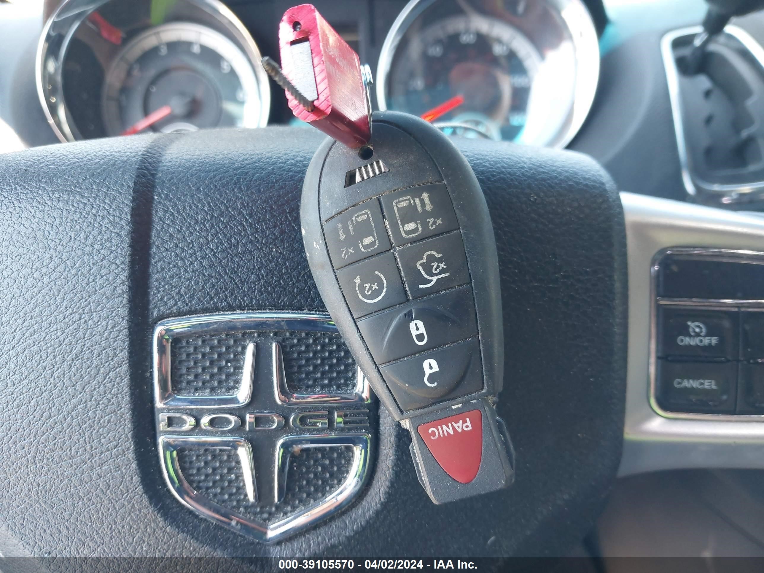 Photo 10 VIN: 2C4RDGEGXER337430 - DODGE CARAVAN 