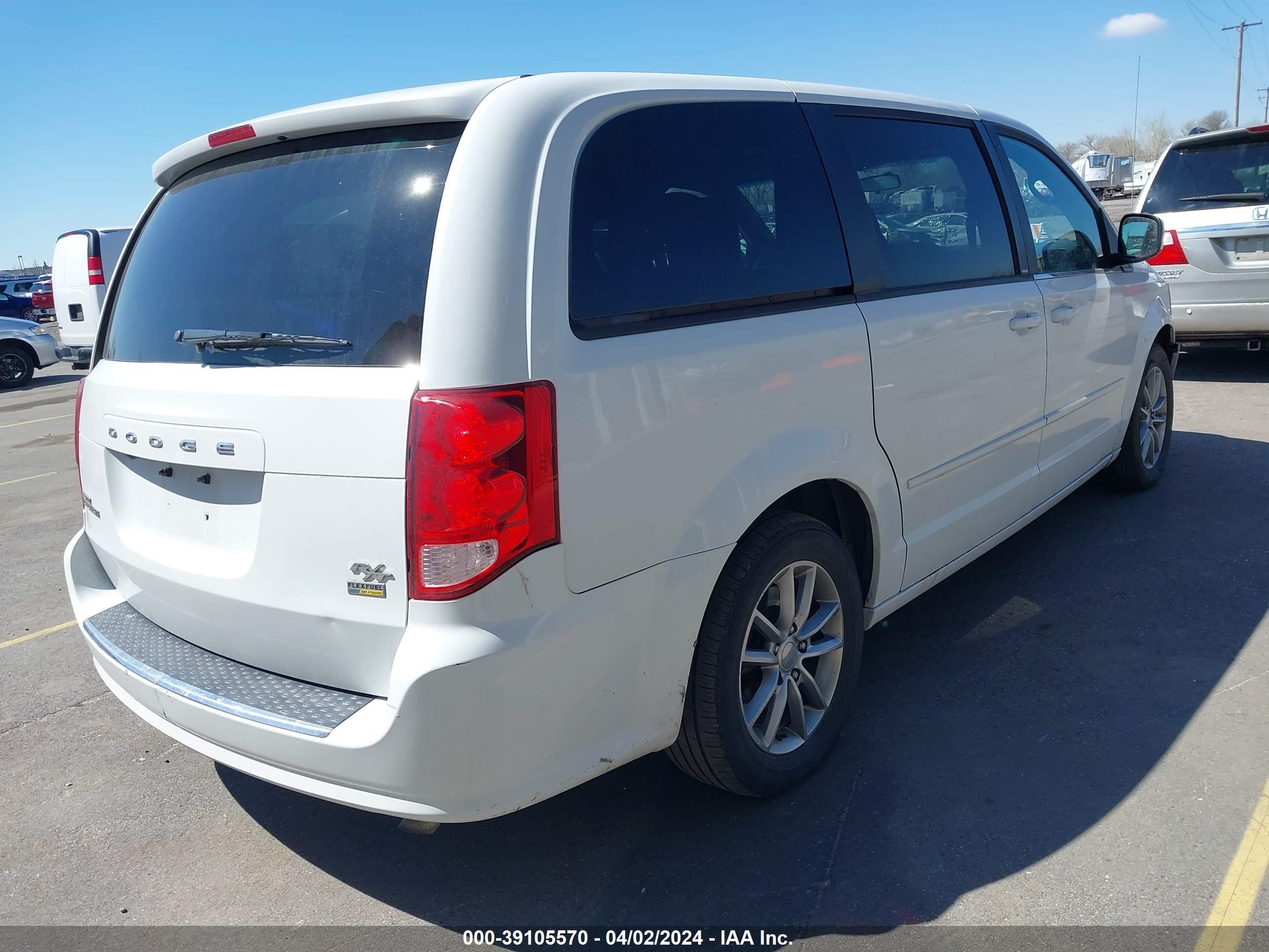 Photo 3 VIN: 2C4RDGEGXER337430 - DODGE CARAVAN 