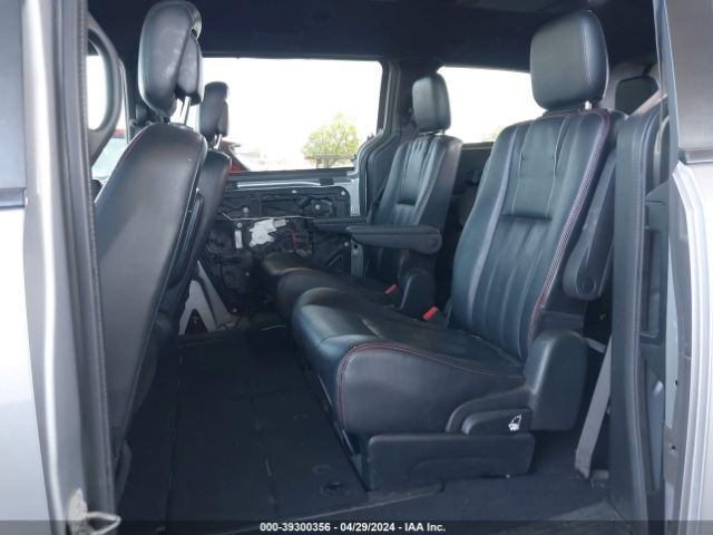 Photo 7 VIN: 2C4RDGEGXJR140705 - DODGE GRAND CARAVAN 