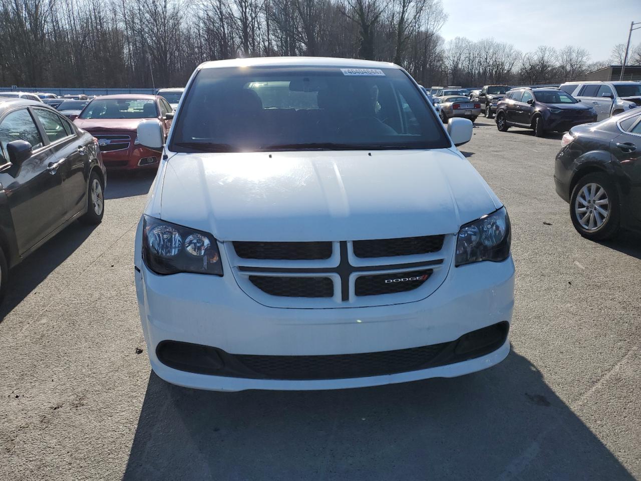 Photo 4 VIN: 2C4RDGEGXJR280866 - DODGE CARAVAN 