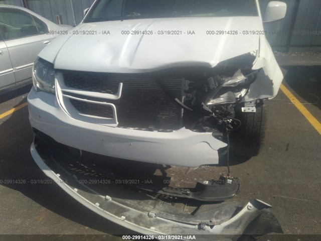 Photo 5 VIN: 2C4RDGEGXLR208763 - DODGE GRAND CARAVAN 