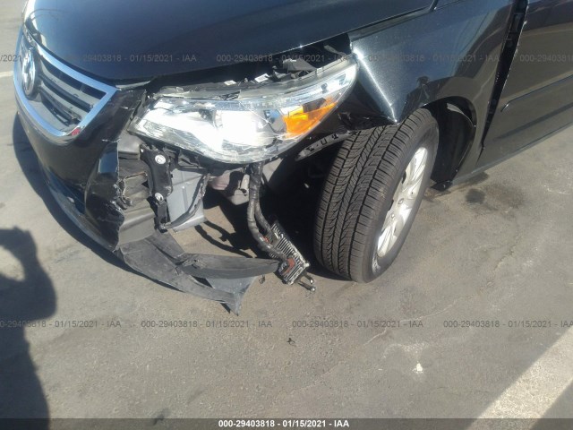 Photo 5 VIN: 2C4RVAAG0CR240282 - VOLKSWAGEN ROUTAN 