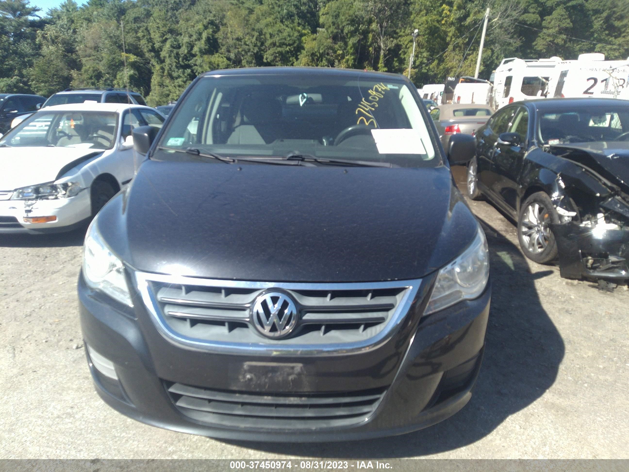 Photo 5 VIN: 2C4RVAAG0DR725412 - VOLKSWAGEN ROUTAN 