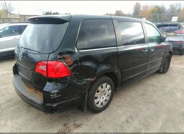 Photo 3 VIN: 2C4RVAAG2CE391804 - VOLKSWAGEN ROUTAN 