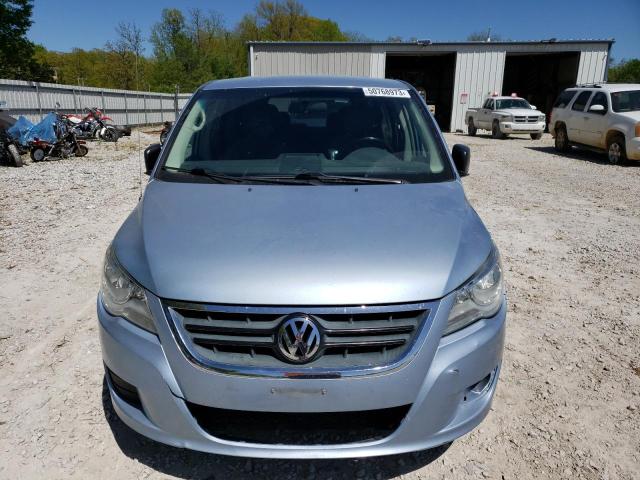 Photo 4 VIN: 2C4RVAAG7CR391359 - VOLKSWAGEN ROUTAN S 