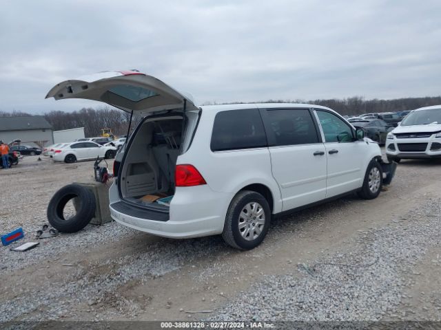 Photo 3 VIN: 2C4RVAAG9DR819191 - VOLKSWAGEN ROUTAN 