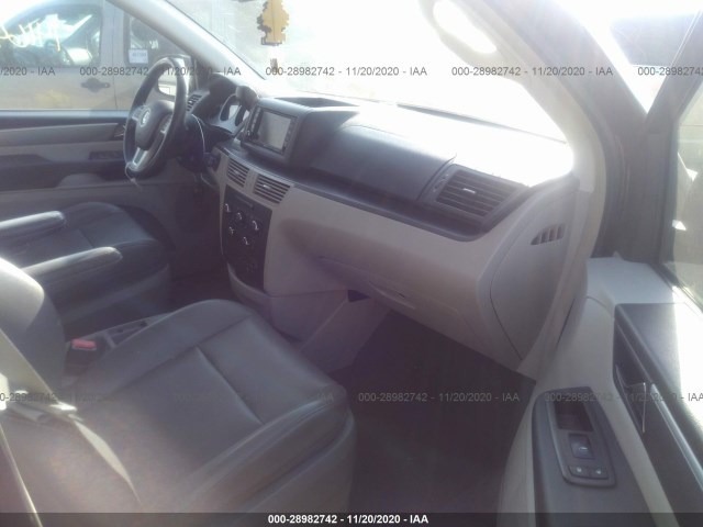 Photo 4 VIN: 2C4RVABG0CR239874 - VOLKSWAGEN ROUTAN 