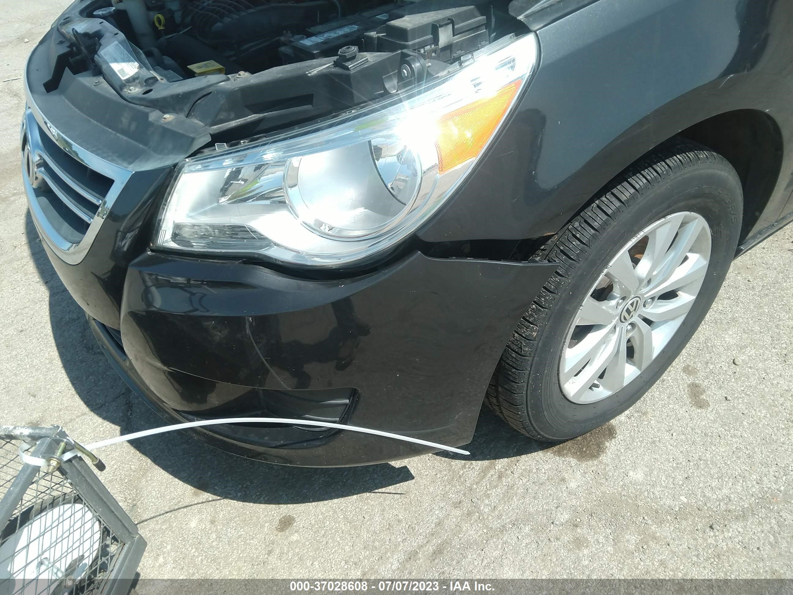 Photo 5 VIN: 2C4RVABG0CR276388 - VOLKSWAGEN ROUTAN 