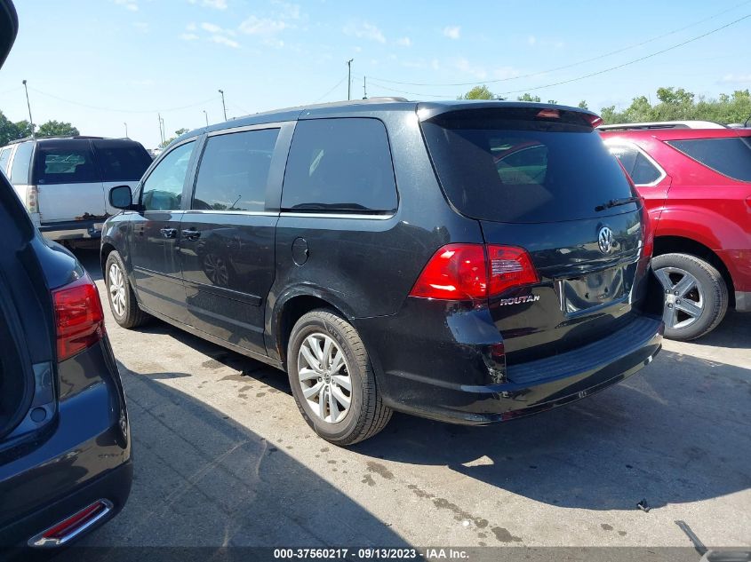 Photo 2 VIN: 2C4RVABG0CR355656 - VOLKSWAGEN ROUTAN 