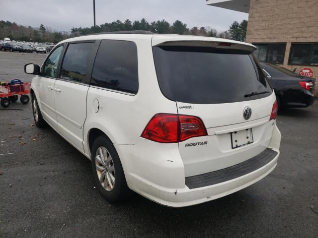 Photo 2 VIN: 2C4RVABG0CR390312 - VOLKSWAGEN ROUTAN SE 