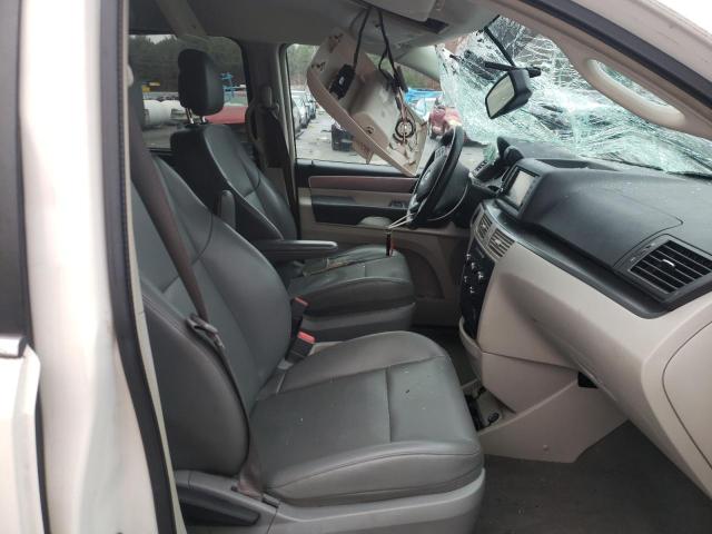 Photo 4 VIN: 2C4RVABG0CR390312 - VOLKSWAGEN ROUTAN SE 