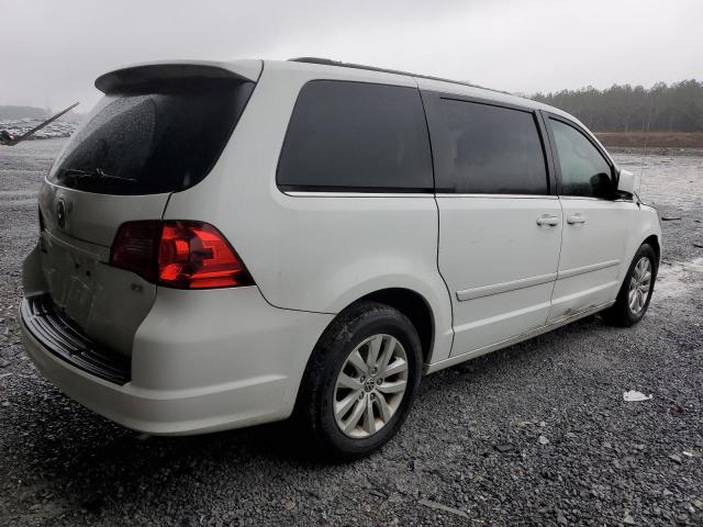 Photo 2 VIN: 2C4RVABG1ER135056 - VOLKSWAGEN ROUTAN 