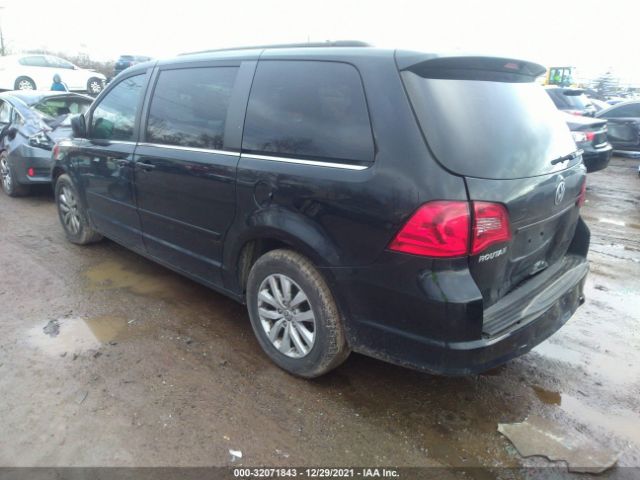 Photo 2 VIN: 2C4RVABG1ER135087 - VOLKSWAGEN ROUTAN 