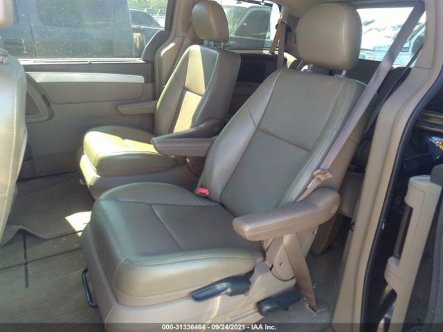 Photo 7 VIN: 2C4RVABG2CR127688 - VOLKSWAGEN ROUTAN 