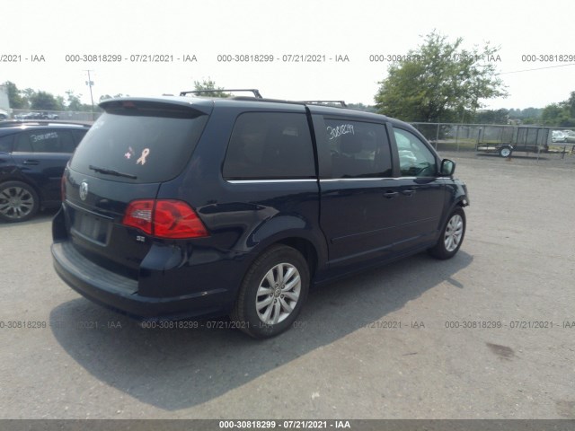 Photo 3 VIN: 2C4RVABG2CR240573 - VOLKSWAGEN ROUTAN 