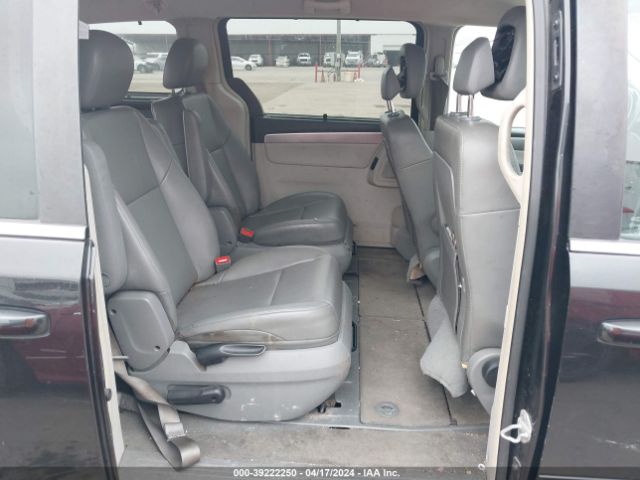 Photo 7 VIN: 2C4RVABG2CR276764 - VOLKSWAGEN ROUTAN 