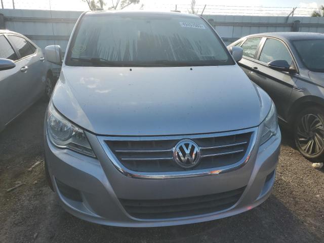 Photo 4 VIN: 2C4RVABG2CR294343 - VOLKSWAGEN ROUTAN SE 