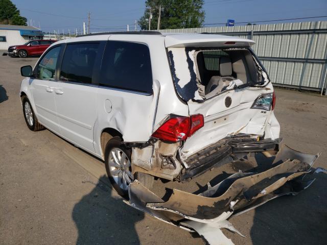 Photo 2 VIN: 2C4RVABG2DR724969 - VOLKSWAGEN ROUTAN SE 