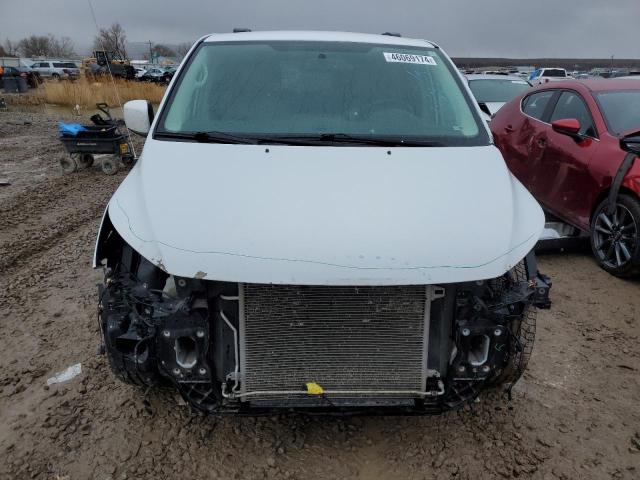 Photo 4 VIN: 2C4RVABG2ER134336 - VOLKSWAGEN ROUTAN 