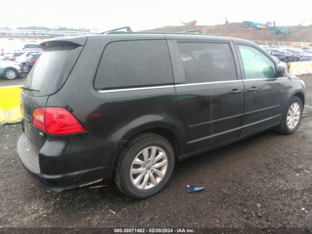 Photo 3 VIN: 2C4RVABG2ER135292 - VOLKSWAGEN ROUTAN 