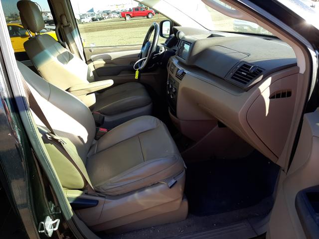 Photo 4 VIN: 2C4RVABG3CR120443 - VOLKSWAGEN ROUTAN SE 