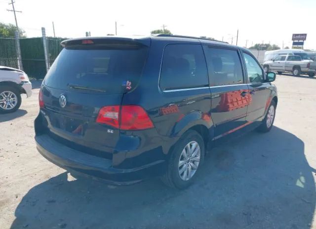 Photo 3 VIN: 2C4RVABG3DR725385 - VOLKSWAGEN ROUTAN 