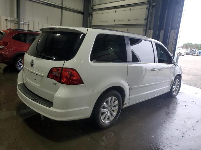 Photo 2 VIN: 2C4RVABG3DR725452 - VOLKSWAGEN ROUTAN SE 