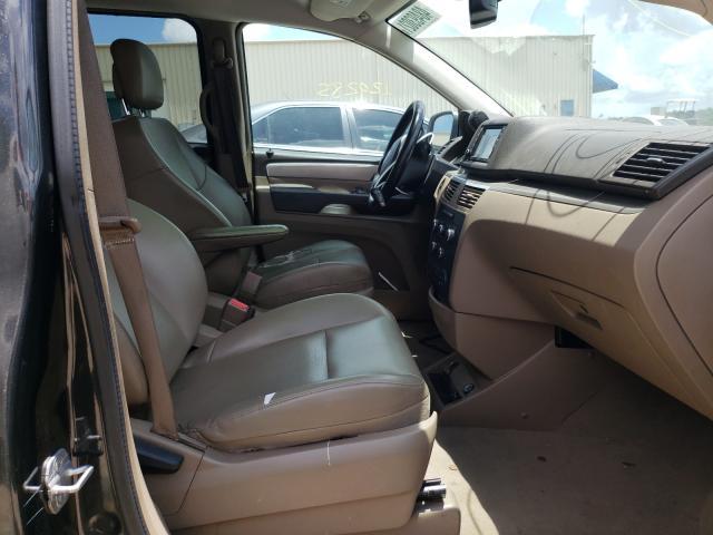 Photo 4 VIN: 2C4RVABG4CR240302 - VOLKSWAGEN ROUTAN 