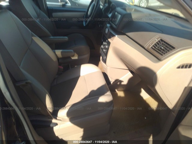 Photo 4 VIN: 2C4RVABG4CR294005 - VOLKSWAGEN ROUTAN 