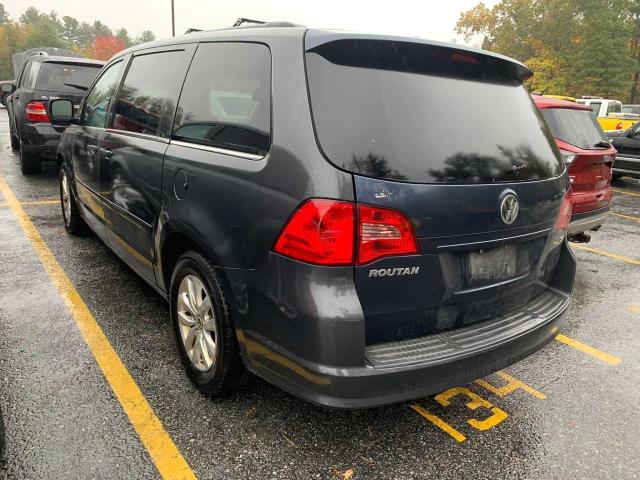 Photo 2 VIN: 2C4RVABG4CR355112 - VOLKSWAGEN ROUTAN SE 